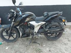 TVS Apache RTR 160 4V